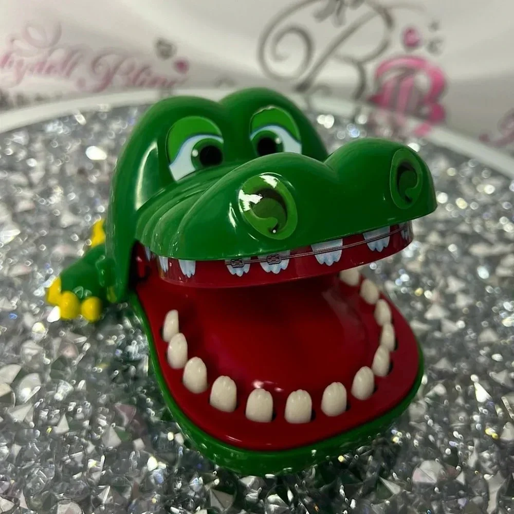 Milton Bradley Crocodile Dentist Game Travel Version green collectors toy